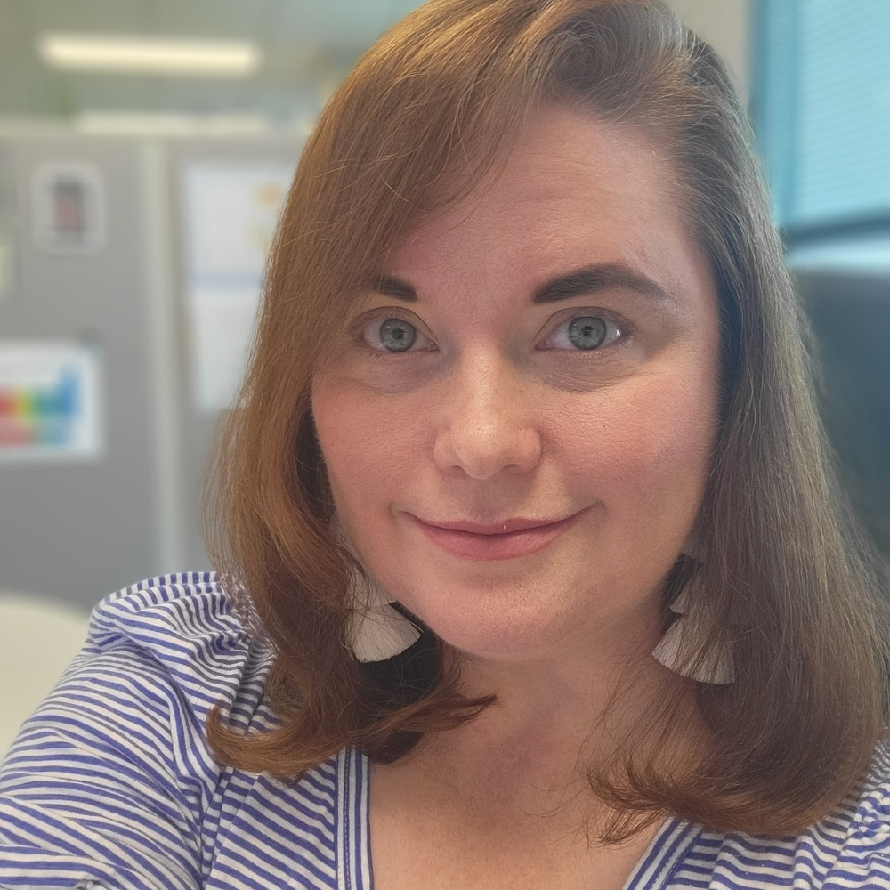 Meet your Posher, Monica